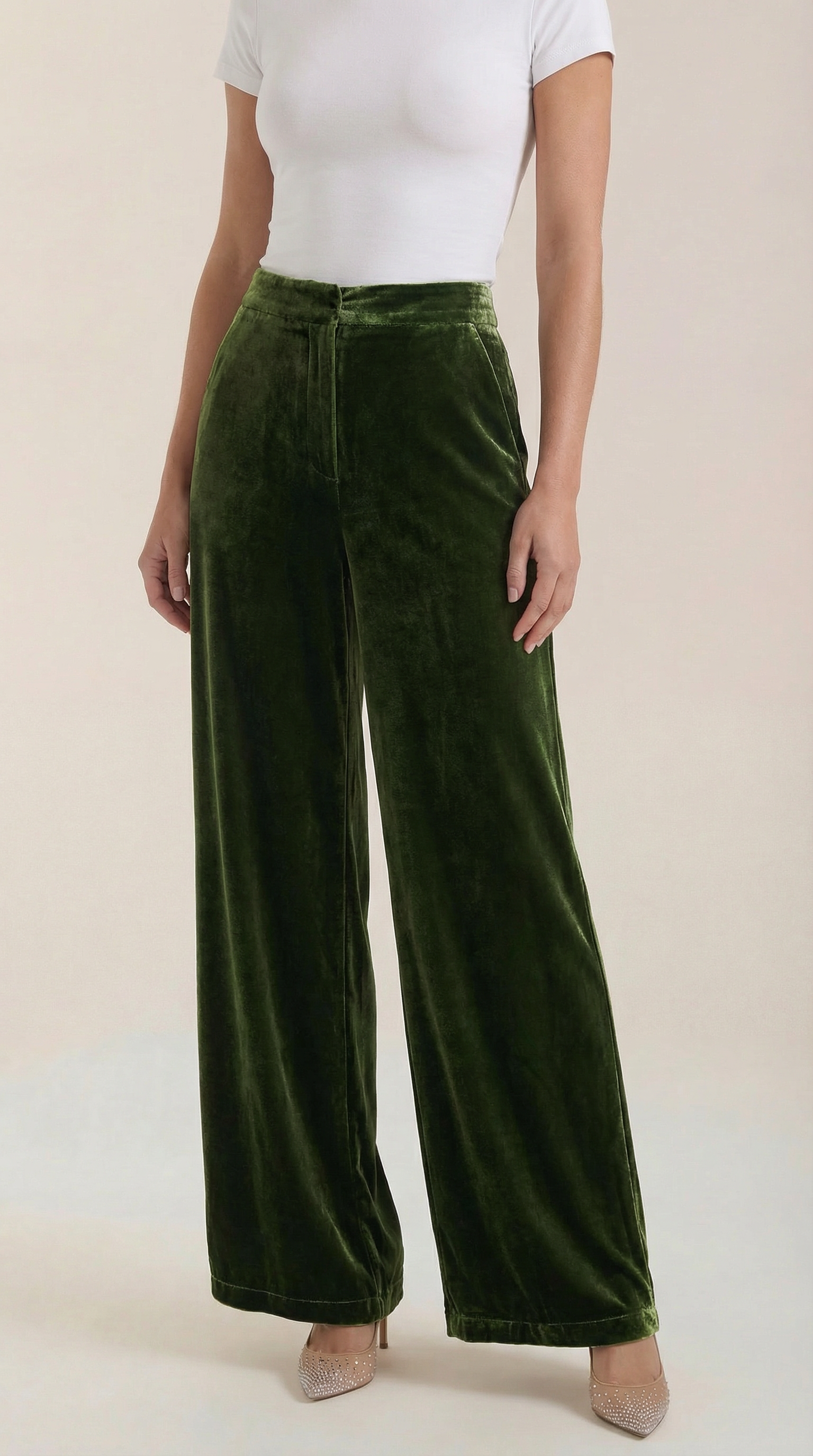 Pantaloni da donna in velluto a gamba larga con pieghe in vita