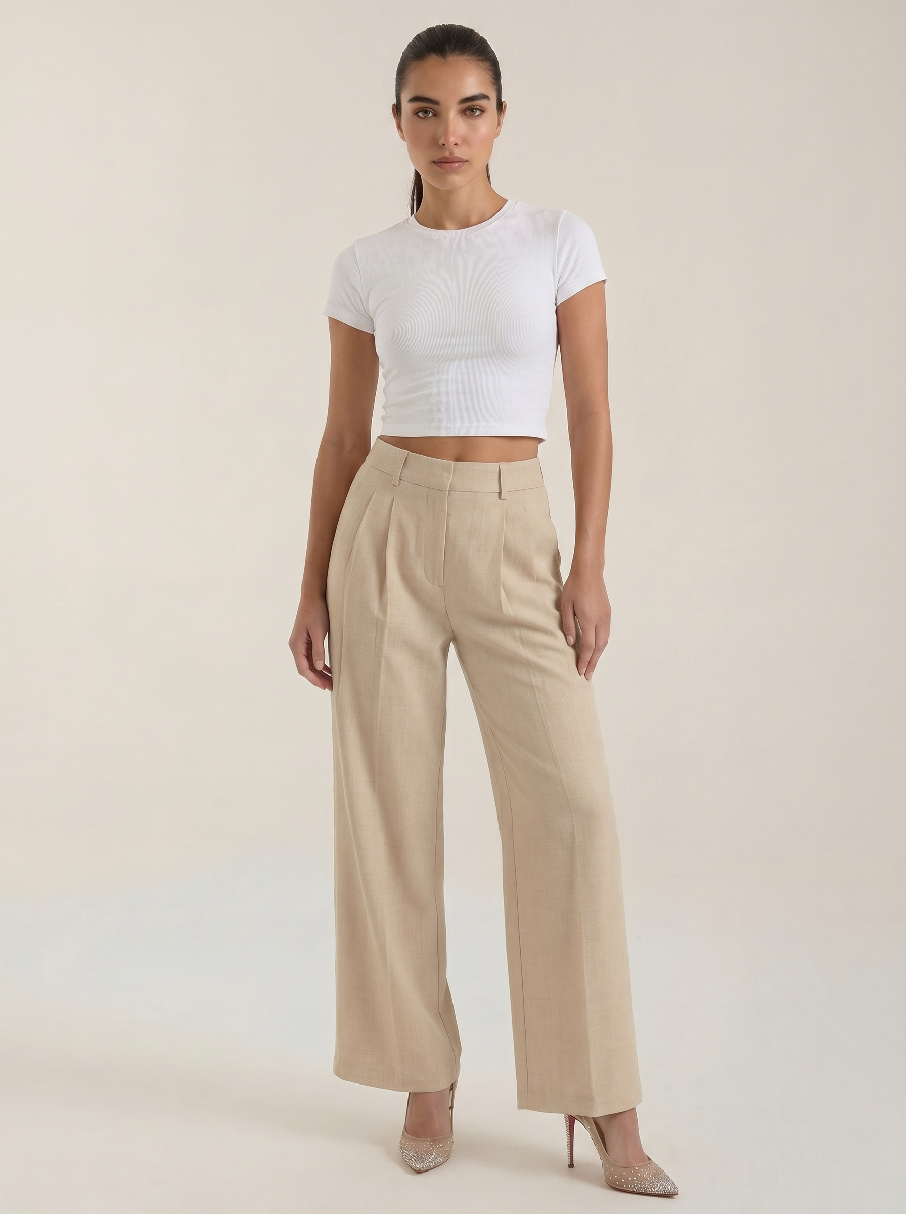 Pantaloni da donna a vita alta con pieghe frontali e gamba larga